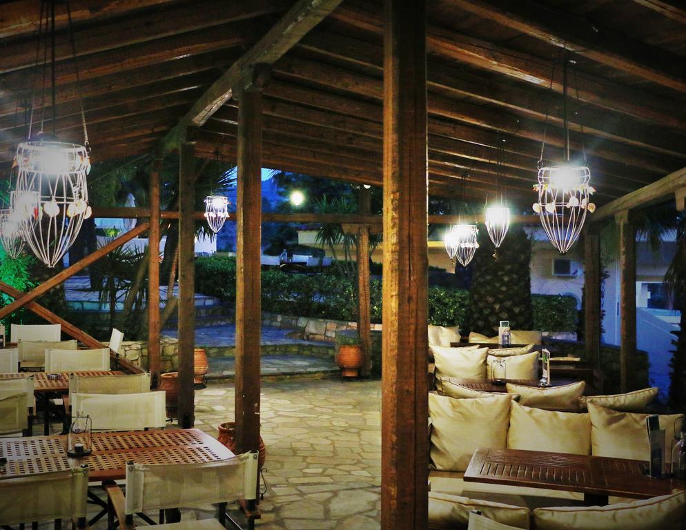 Kelyfos Hotel Neos Marmaras Exterior photo