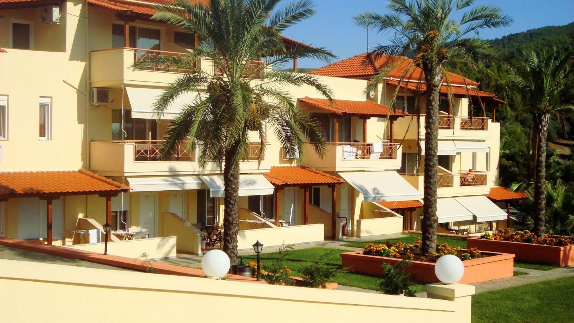 Kelyfos Hotel Neos Marmaras Exterior photo