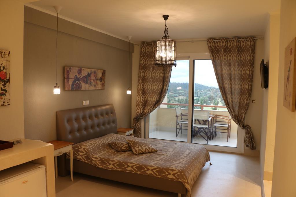 Kelyfos Hotel Neos Marmaras Exterior photo